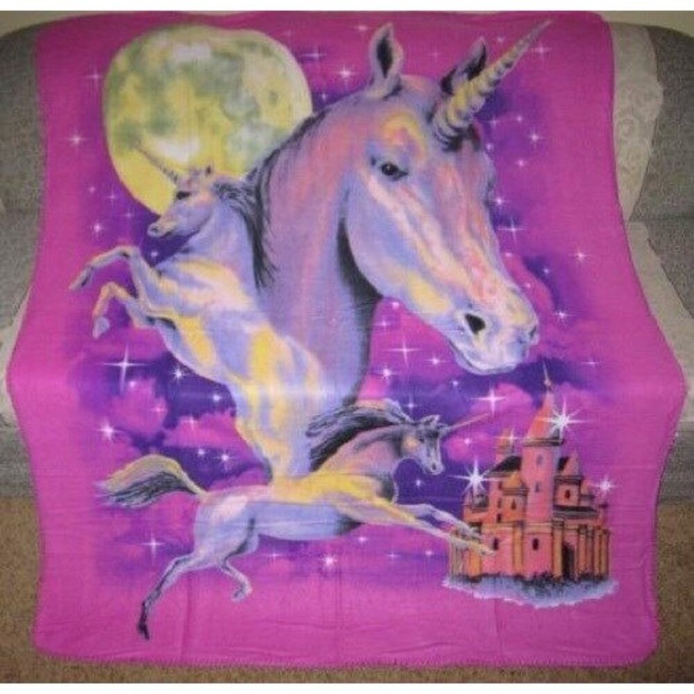 New Unicorn Castle Fleece Throw Gift Blanket Moon Unicorns Purple Starry Night